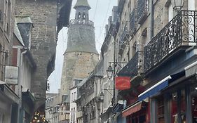 Charmant Appartement à Dinan